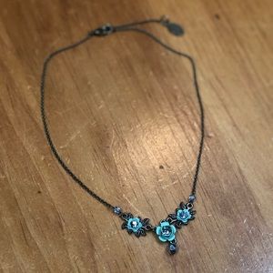 Authentic vintage necklace.